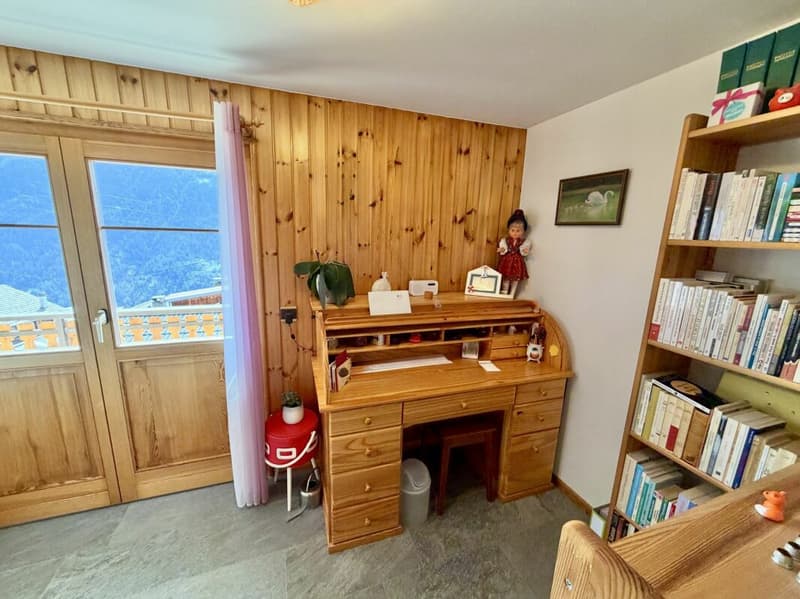 Maison 5.5 pièces sur 3 niveaux avec grande terrasse à St-Martin (29)