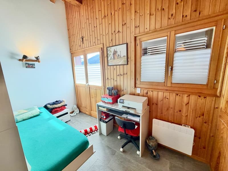 Maison 5.5 pièces sur 3 niveaux avec grande terrasse à St-Martin (33)