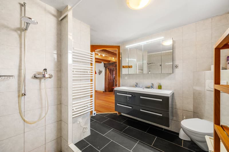Exclusivity: Magnificent authentic chalet with great potential (12)