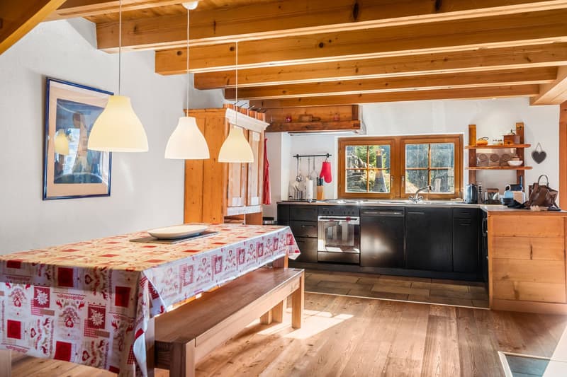 Un chalet de caractère au cœur d’un écrin naturel (7)