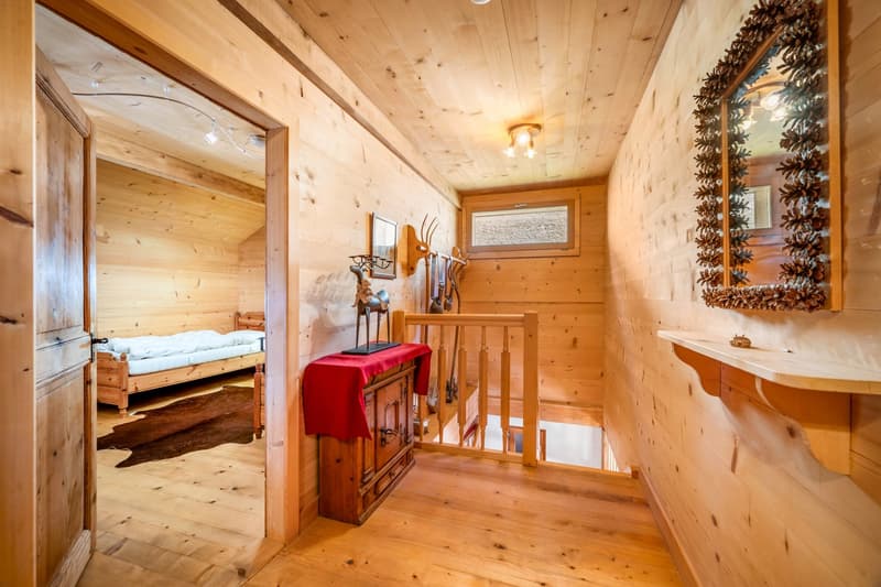 Un chalet de caractère au cœur d’un écrin naturel (11)