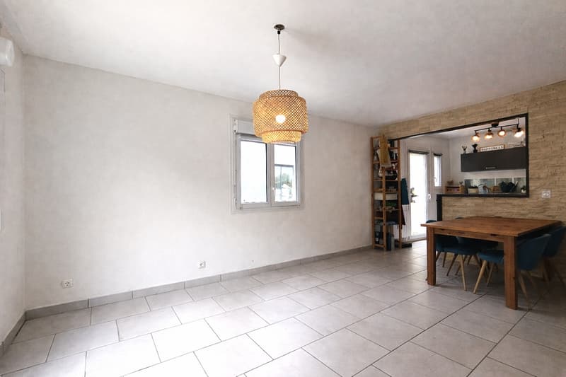 Versonnex, Haus vom Typ 4 mit 97m2, Garten und Garage, am Ende einer familiären Sackgasse (7)