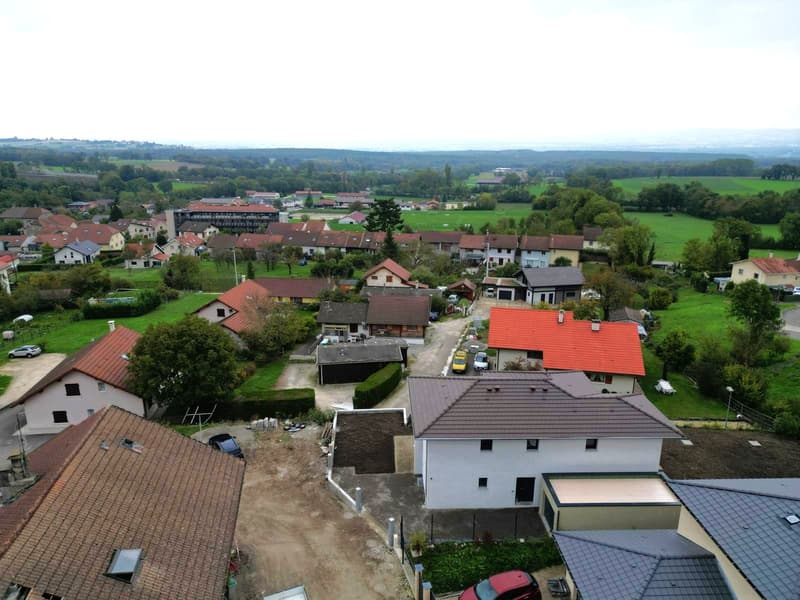 724m2 building plot on ä Peron (Logras) (2)