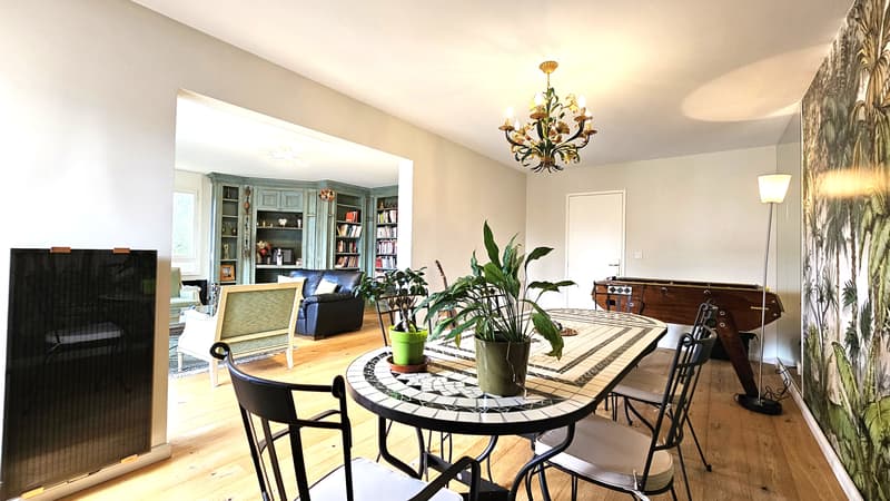 Attic of 145m2 with terraces of 67m2 in Ferney (7)