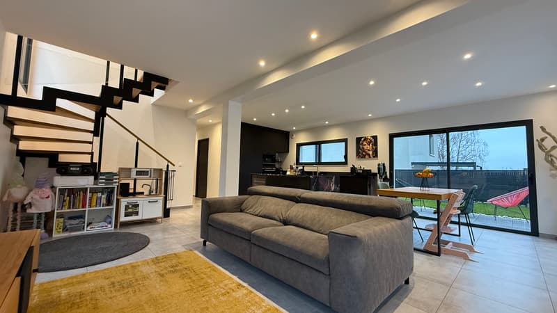 Casa familiare recente di 137,5 m², 4 camere da letto (5)