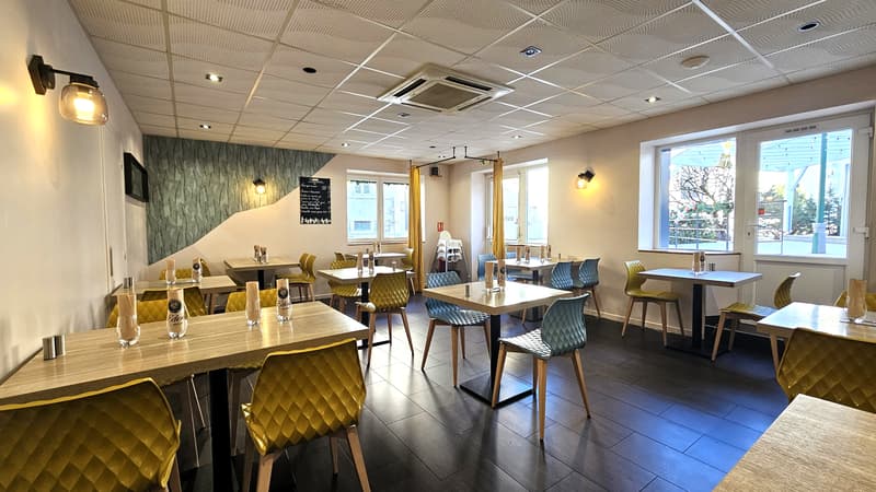 Bar-Restaurant Valserhône (01) (3)