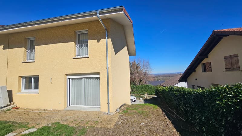 Chevrier, maison 180m2 de type 5 avec garage (1)