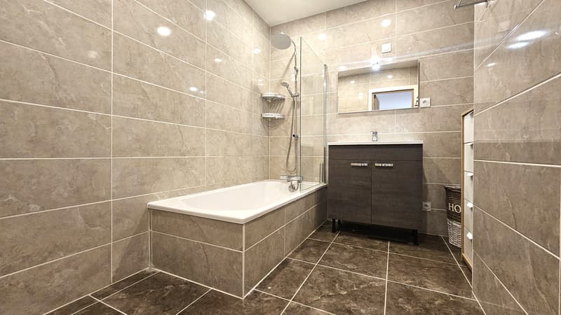 Chevrier, maison 180m2 de type 5 avec garage (13)