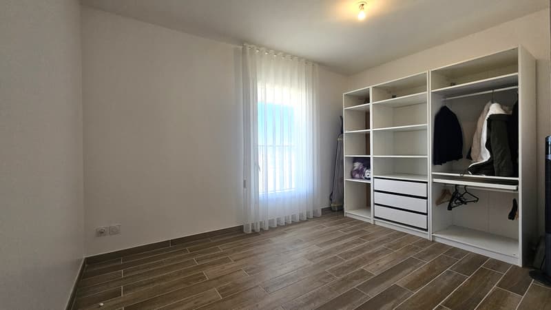 Chevrier, maison 180m2 de type 5 avec garage (8)