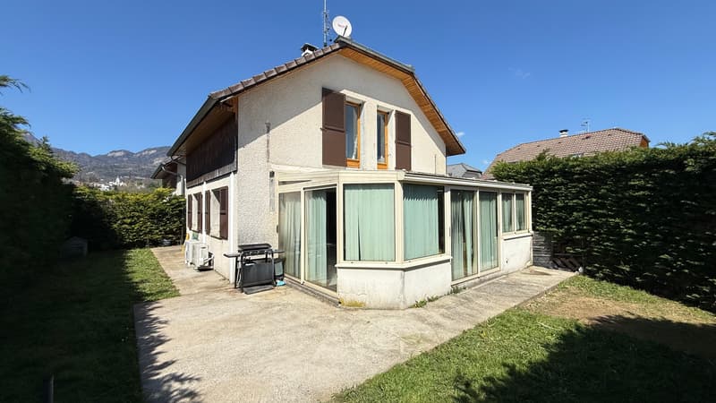 Casa di 107 m² - 3 camere da letto con giardino (13)
