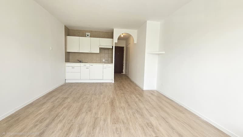 Weitblick, Studio 26m2 mit Balkon und Keller (12)