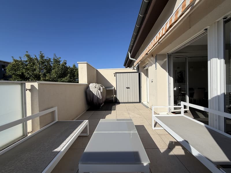 Duplex 93m2 avec vue dégagée, 2 terrasses et double garage (9)