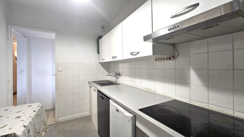 Ferney, T3 en attique 65,5 m² avec parking et cave (11)