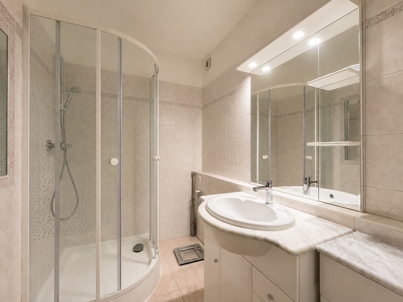 CHAMONIX LES PLANARDS | 52 M² DEUX BALCONS VUES MONT-BLANC (9)