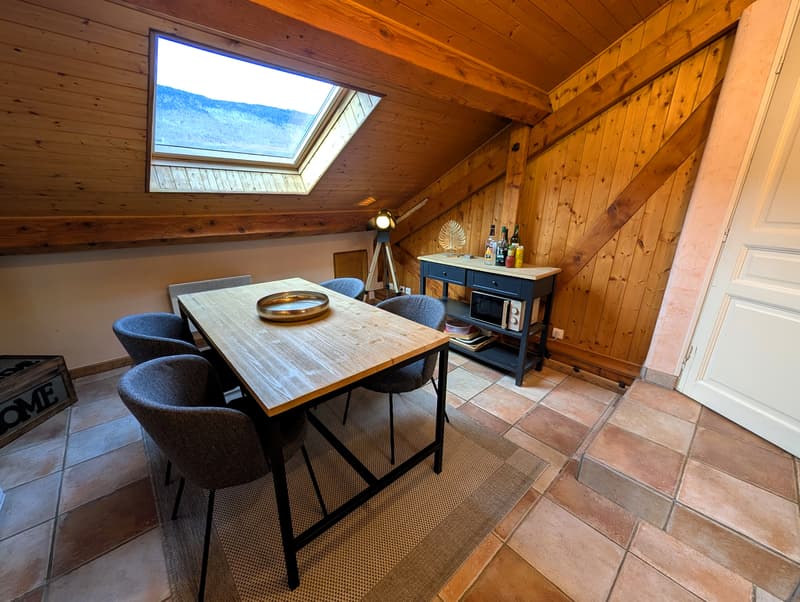 Appartement T1 bis avec place de parking   Péron (8)