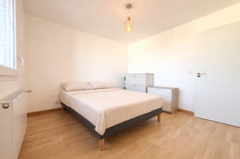 Appartement T3 en attique avec terrasse exceptionnelle à Vetraz Monthoux (6)