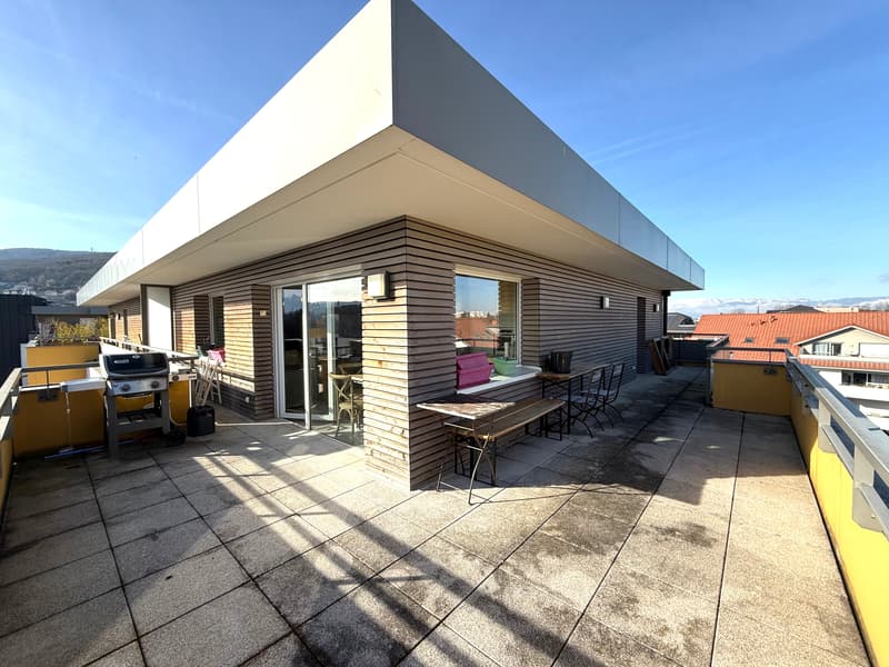 Appartement T3 en attique avec terrasse exceptionnelle à Vetraz Monthoux (1)