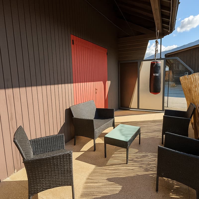 PERON   Appartement T4 avec terrasse, jardin et 2 parkings (10)