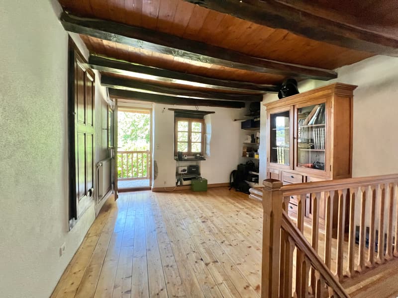 Maison de caractère rénovée à Sillingy. (10)