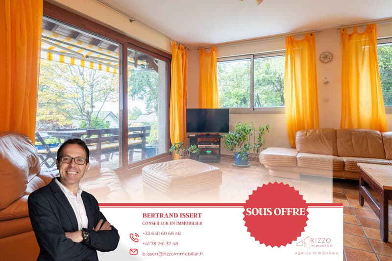 À VENDRE : Maison familiale 200 m² avec vue sur les montagnes et piscine (1)