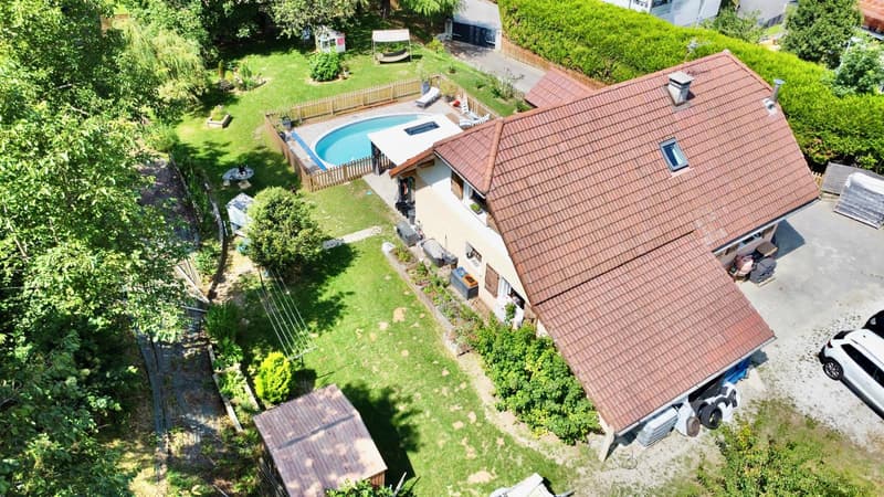 Maison de 180 m2 avec piscine (2)