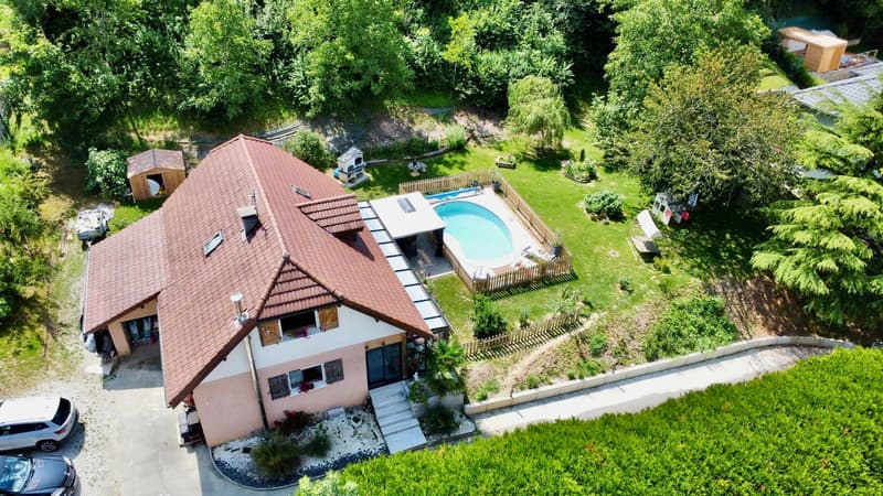 Maison de 180 m2 avec piscine (4)