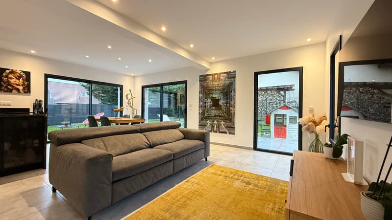 Maison familiale récente de 137,5 m², 4 chambres (12)