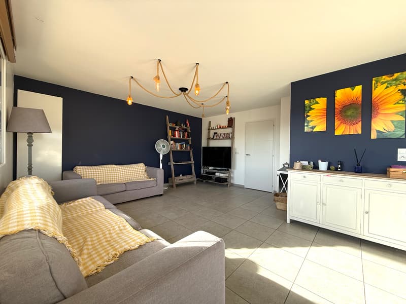 Appartement T3 en attique avec terrasse exceptionnelle à Vetraz Monthoux (4)