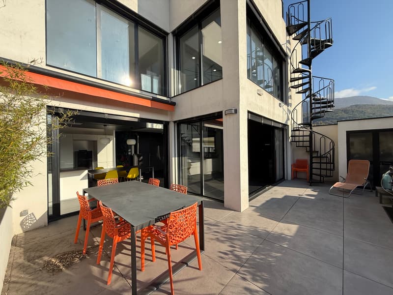 Loft d'exception à Valserhône (1)