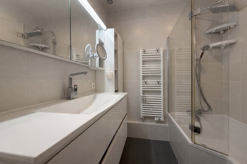 Maison familiale 5 pièces 105 m² Carrez Grande terrasse, garage aménagé, parking École à 5 min (13)