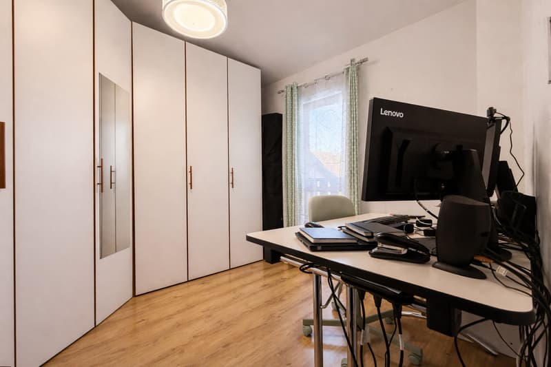 Maison familiale 5 pièces 105 m² Carrez Grande terrasse, garage aménagé, parking École à 5 min (12)