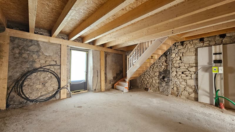 Peron (Logras) maison mitoyenne 140m2 hors d'eau / hors d'air (6)