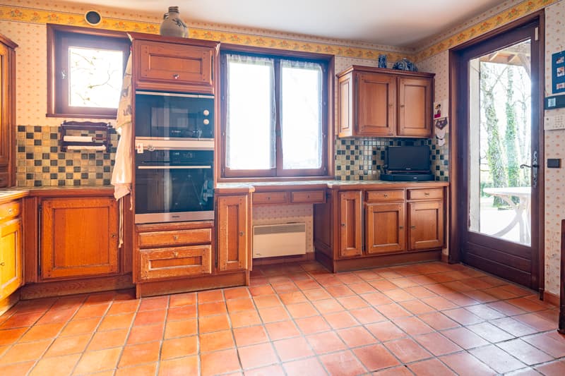 NOUVEAUTÉ EXCLUSIVITÉ GRANDE MAISON AUX PORTES DE BOURG EN BRESSE (10)
