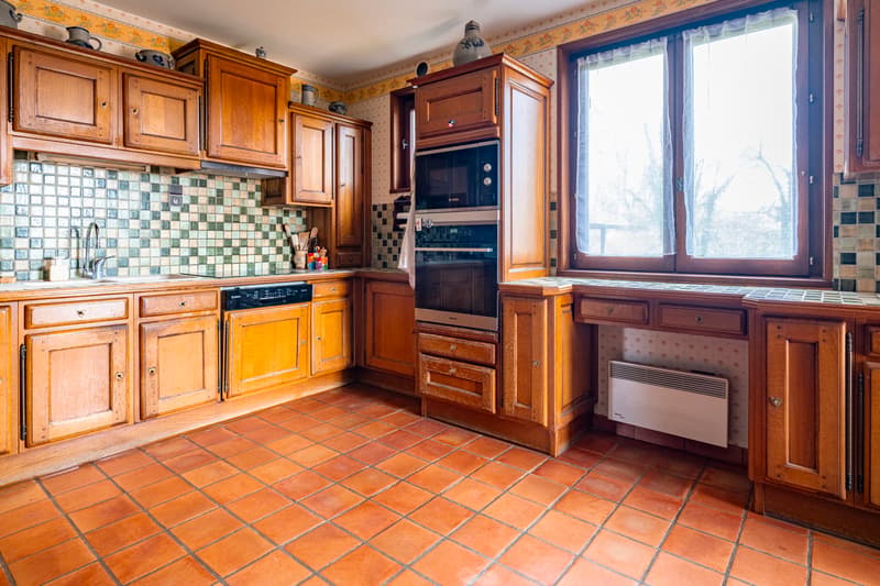 NOUVEAUTÉ EXCLUSIVITÉ GRANDE MAISON AUX PORTES DE BOURG EN BRESSE (9)