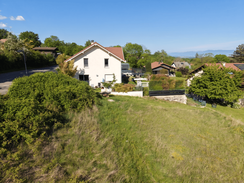 Villa Contemporaine RE 2020 135 m² sur 712 m² PÉRON (8)