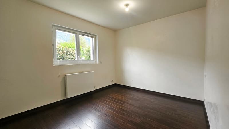 Peron, T3 de 76m2 avec terrasse/jardin 103m2, cave et 2 parkings (8)