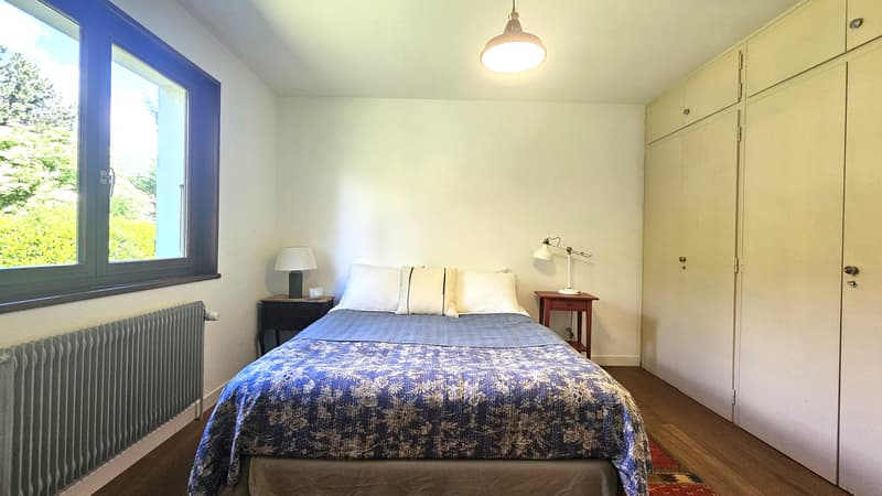 Maison de 187m2, sous-sol aménagé, garage, piscine à Sergy (13)