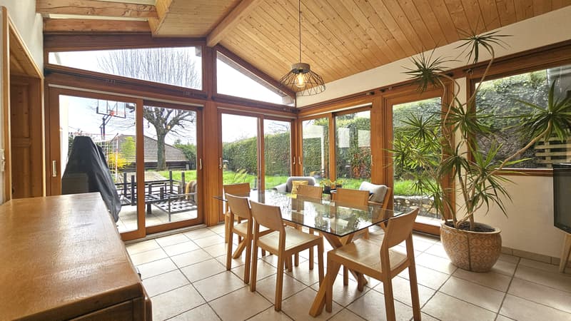 Prévessin-Moëns   Charmante maison villageoise en pierre de 220 m² habitable, à deux pas du centre (4)