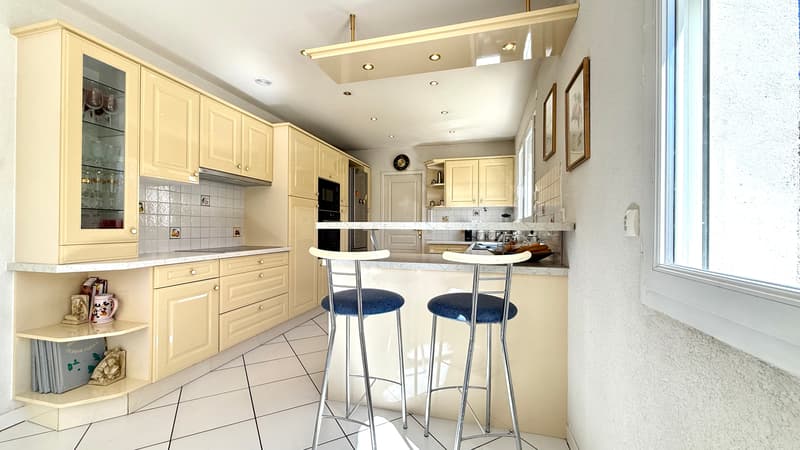 Maison familiale au calme à Prévessin (6)