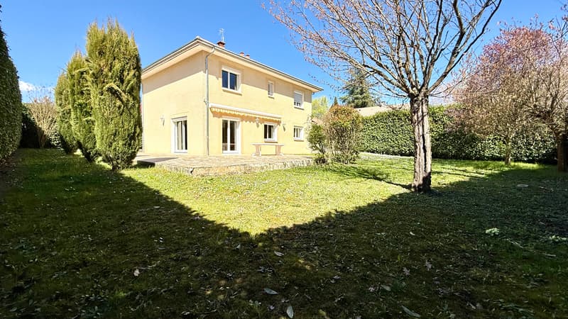 Maison familiale au calme à Prévessin (3)