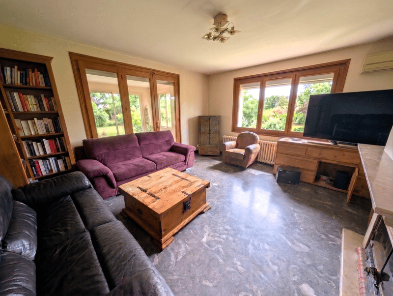 Maison individuelle à CROZET (01170) - 590 000 EUR FAI (5)