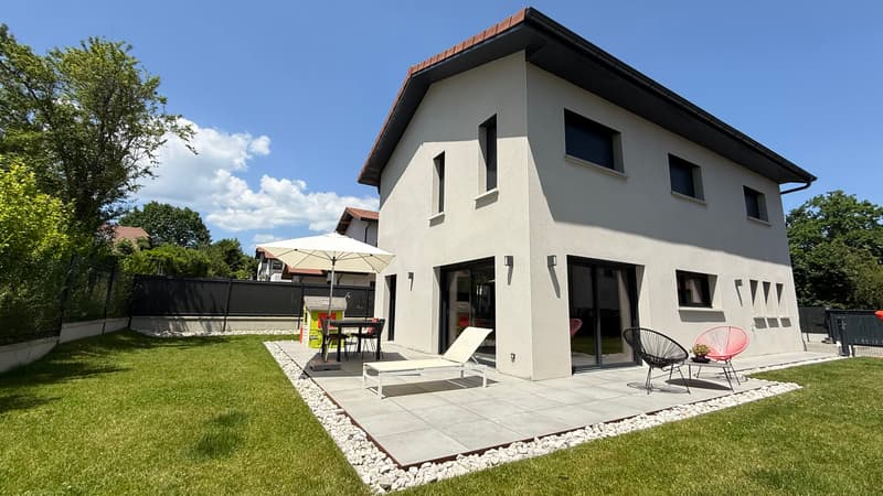 Maison familiale récente de 137,5 m², 4 chambres (1)