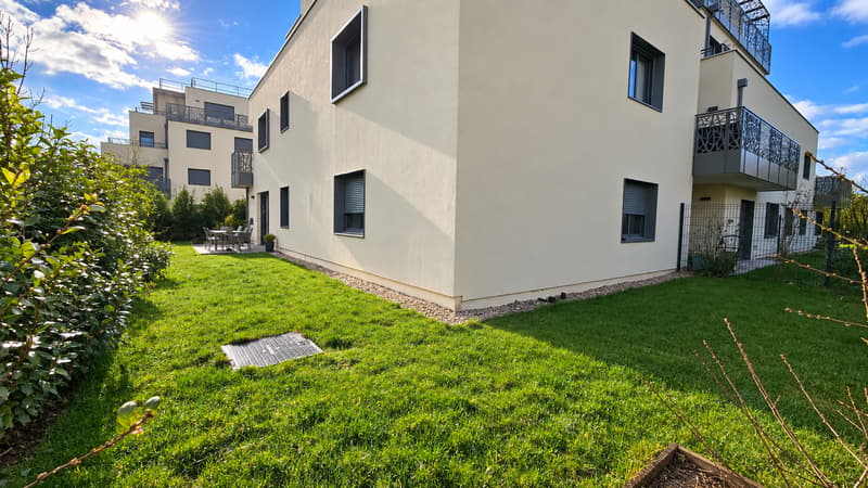 Divonne, 95m2, T4 de 2023, avec jardin/terrasse de 162m2 et 2 garages (3)