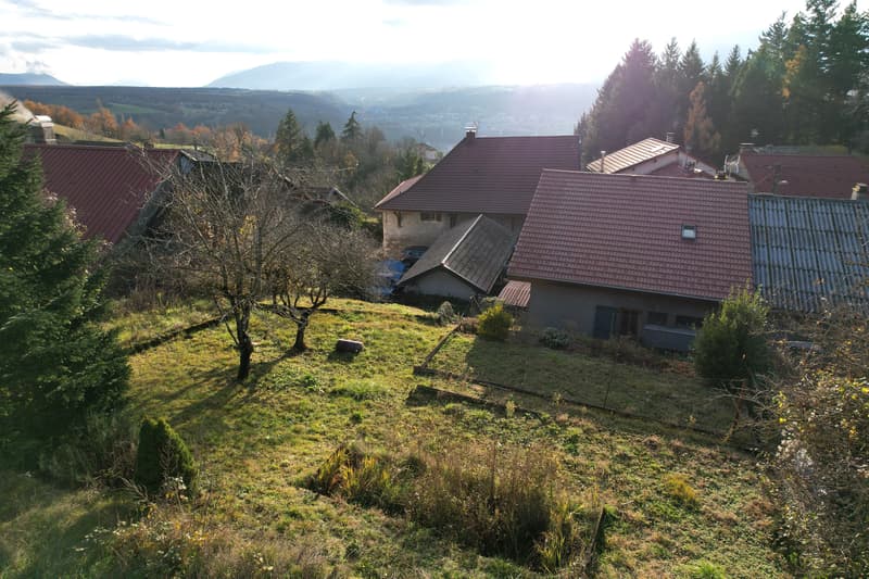 Terrain constructible de 1 053 m² avec vue dominante   Valserhône (secteur Lancrans) (3)