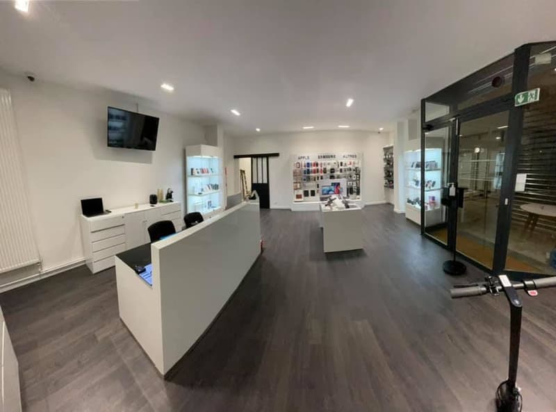 À VENDRE : Fonds de Commerce Informatique & High-Tech   Ferney-Voltaire (70 m²) (2)