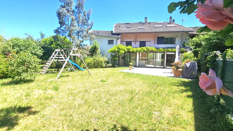 Divonne, duplex en RDJ de 225m2 de type 6 dans ferme Gessienne rénovée (1)