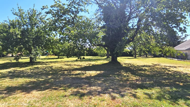 952m2 de terrain à bâtir pour 1 ou 2 maisons (7)