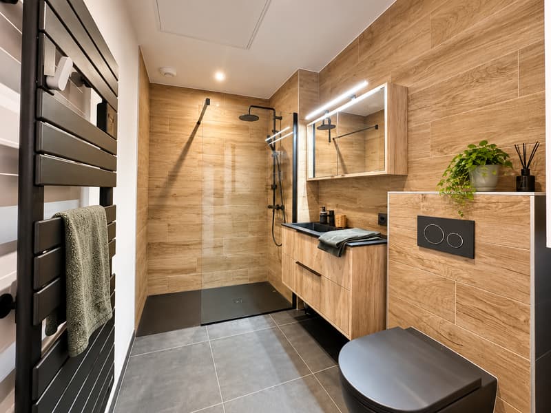 Appartement de 70 m2 entièrement refait à neuf aux Gets. (9)