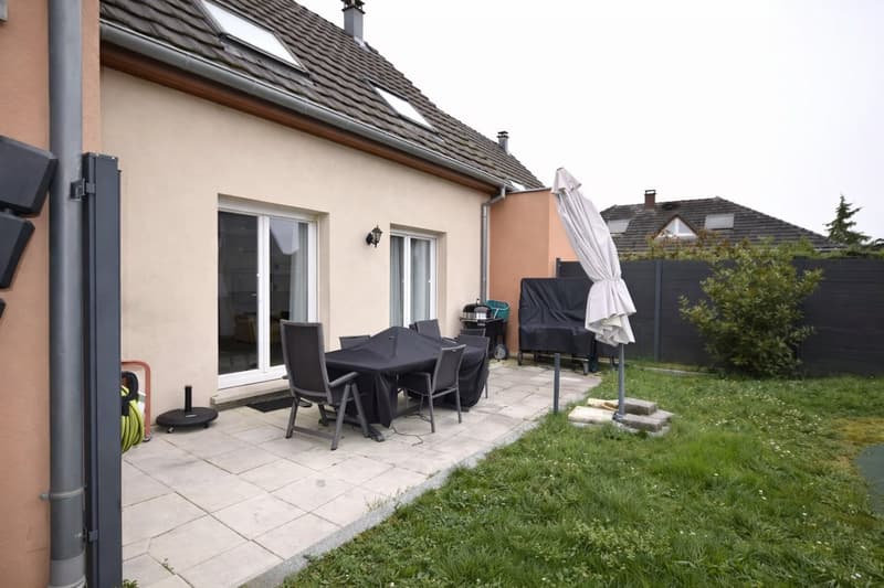 Semi-detached house with 5 rooms, 4 bedrooms in Kingersheim – available immediately (5)