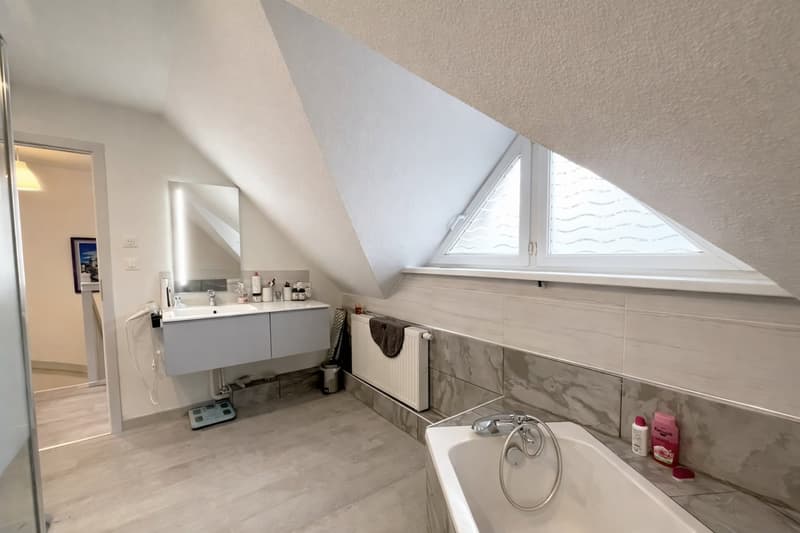 Semi-detached house with 5 rooms, 4 bedrooms in Kingersheim – available immediately (9)